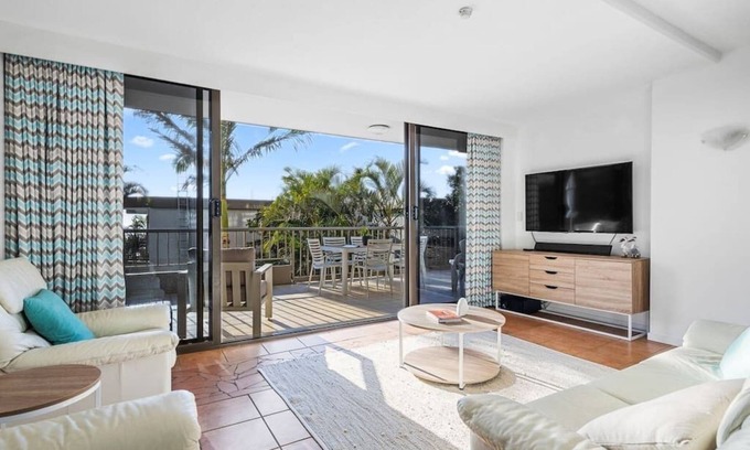 Currumbin Apartment | The Rocks Resort 2i S