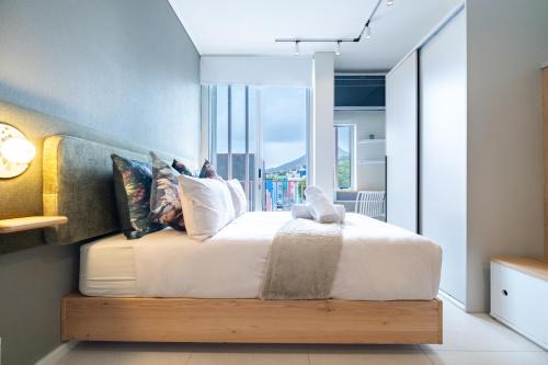 Bo'Kaap Apartment | The Rose 303: City Centre Studio Apartment