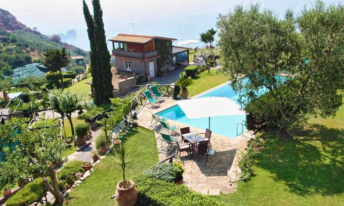 Sorrento Villa | The Sea Farmhouse with pool - My Rental Homes