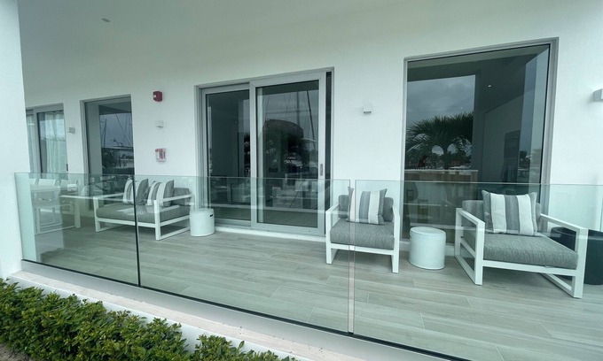 Palm Cay Condo | The Seashell Condo