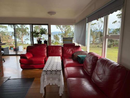 Tinderbox House | The Seaside House - A little gem by the sea