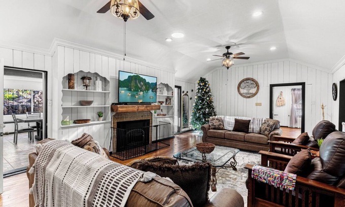 Beulah Cabin | The Shiloh House