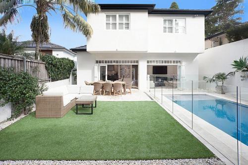 Rose Bay House | The Sienna Rose Bay