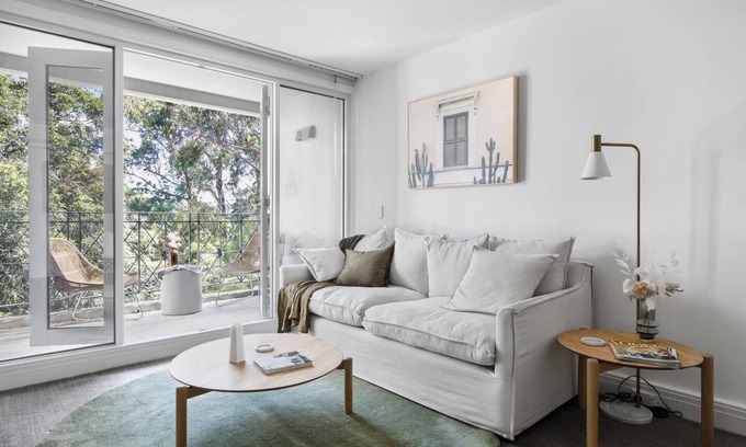 South Yarra Apartment | The Skyforest An Elegant Urban Oasis