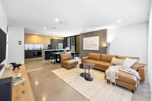 Mooloolaba House | The Smith Mooloolaba Beach Retreat