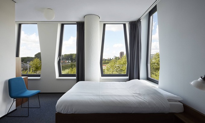 Nieuw-West Hotel | The Social Hub Amsterdam West