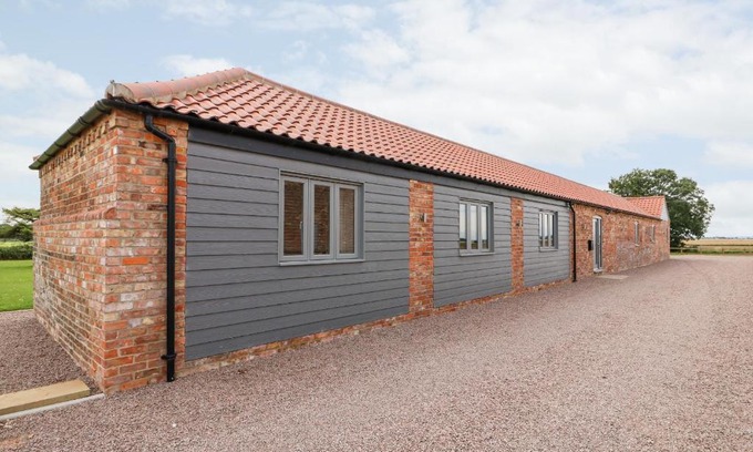 Boston House | The Stables