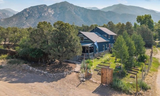 Crestone House | The Stargazer’s Home A 5BR Mountain Sanctuary with Garden Oasis