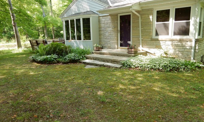 Fish Creek House | The Stone House/New Listing! Nov. 1 - May 31st, rent 3 Get one FREE! WI-FI