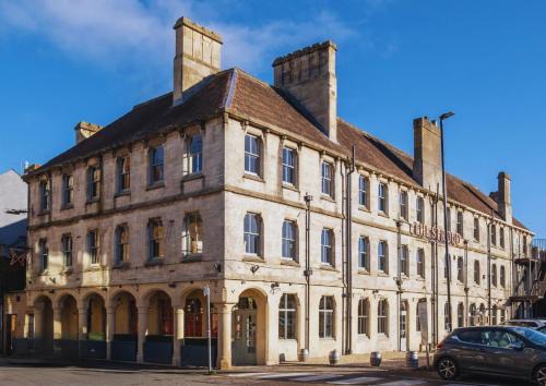 Stroud Hotel | The Stroud Hotel