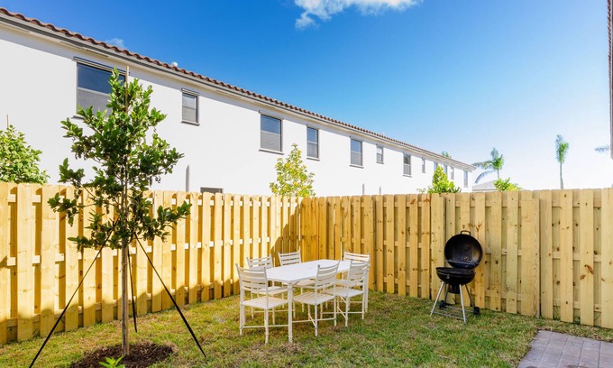 Princeton House | The Sunnyside Glamorous Home 4BR New MIA
