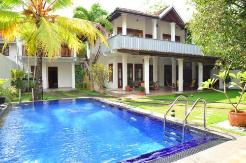 Thiranagama Bed & Breakfast | The Surf Villa