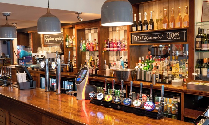Clydebank Hotel | The Titan