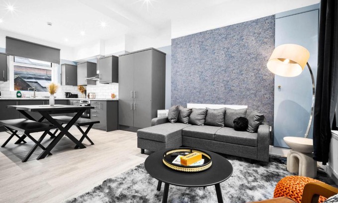 Northampton Apartment | The Town Haus By Homebay