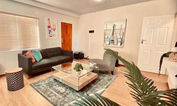 Gaborone Apartment | The Ultimate Escape - With Backup Electricity - Gaborone