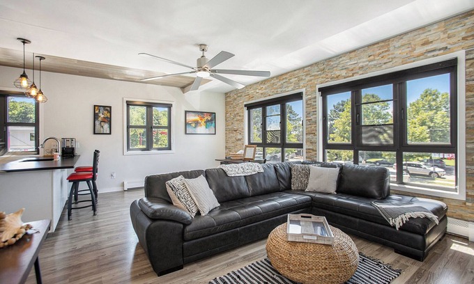 Saugatuck Condo | The Urban Coastal : Downtown Saugatuck - Cozy Condo with Lakeside Views