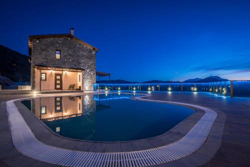 Karpenisi Villa | The View Village - Villas Suites & Spa