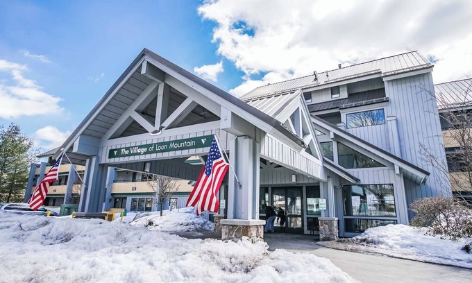 Lincoln Apartment | The Village of Loon Mountain Fixed Rooms