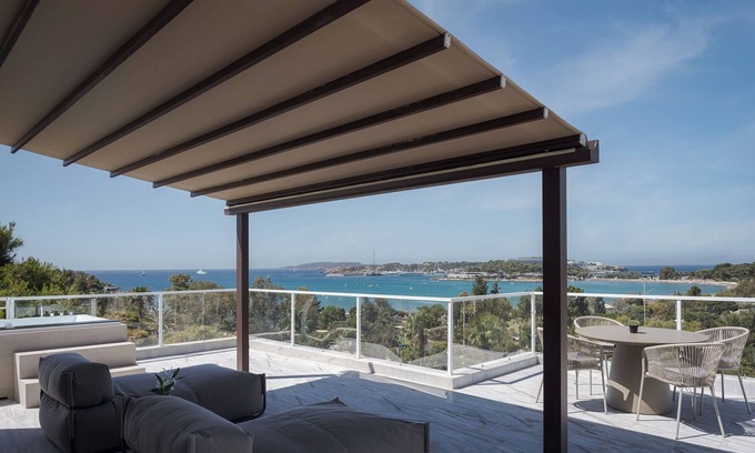 Vouliagmeni Apartment | The Vouliagmeni Penthouse