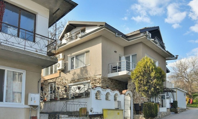 Balchik Apartment | The Waterfall 1 - free parking