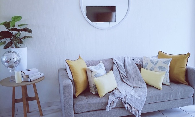 Greater Johannesburg Metropolitan Area Apartment | The waterfall outlook, family business