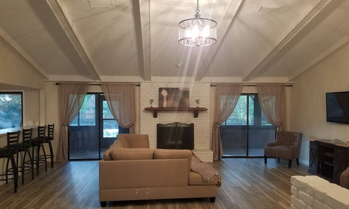 Fellowship House | The WEC House. Close to HITS & 2 miles to the World Equestrian Center.