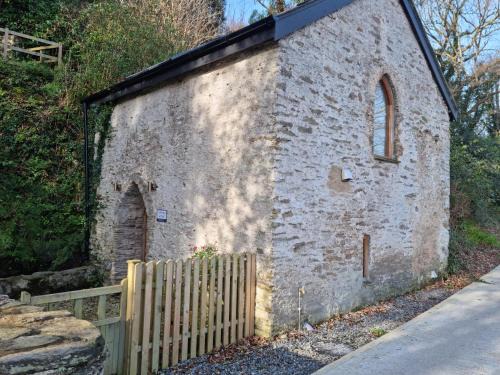 Hele House | The Well house