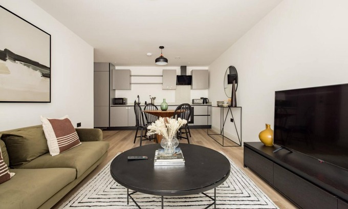 Wembley Central Apartment | The Wembley Place - Stunning 1bdr Flat