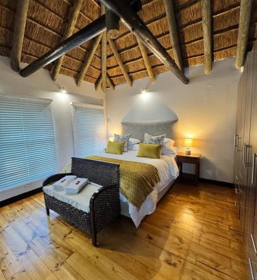 Port Elizabeth Apartment | The Whispering Milkwood Cottage
