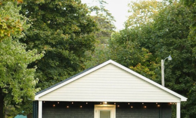 Milroy Cabin | The Whispering Pines - Hartman Center