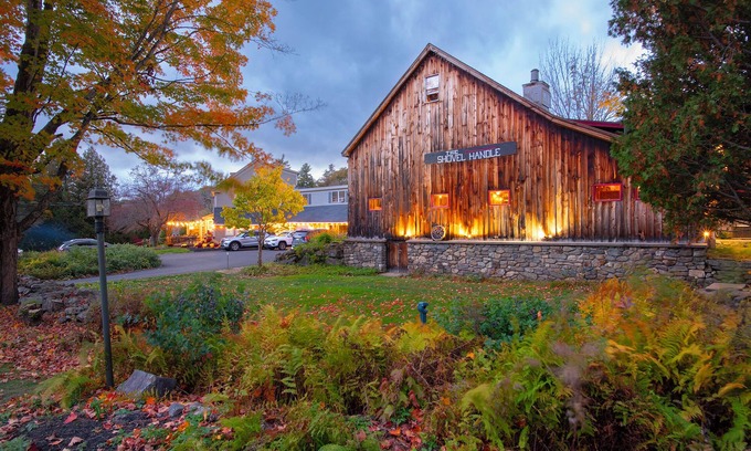 Jackson Hotel | The Whitney's Inn at Jackson