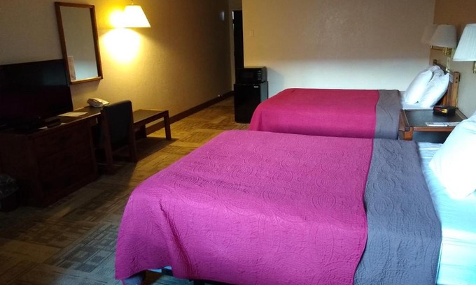 Enterprise Hotel | The Wilderness Inn