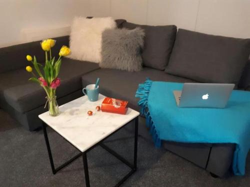 Southampton City Centre Apartment | The Willow