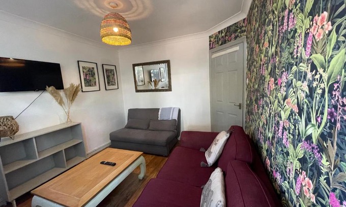 Lewisham Apartment | the wood