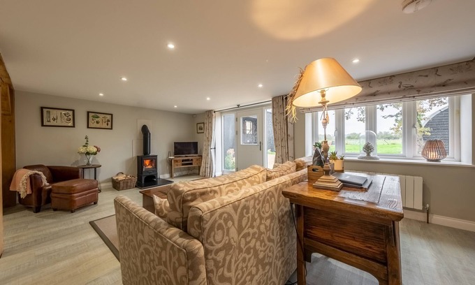 Woodbridge House | The Woodshed at Green Valley Farm, Ubbeston