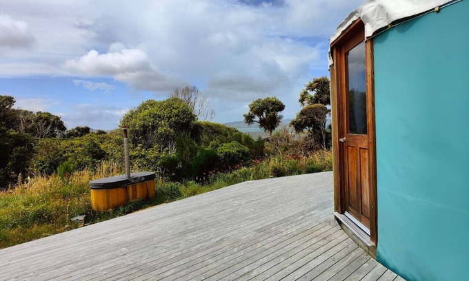 Colac Bay RV Rental | The Yurt at Ōraka Colac Bay