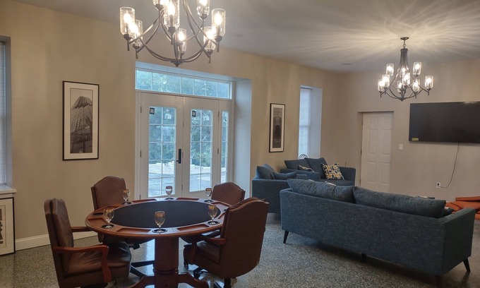 Pevely House | The Zion House at Oak Valley Golf Course & Resort