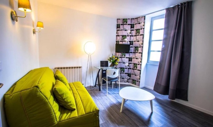 Chambery Hotel | Theatre Hotel