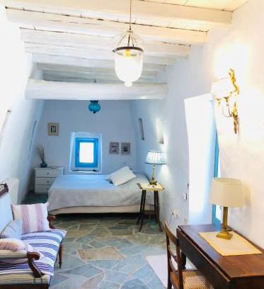 Agios Petros House | Thimari cottage in Andros