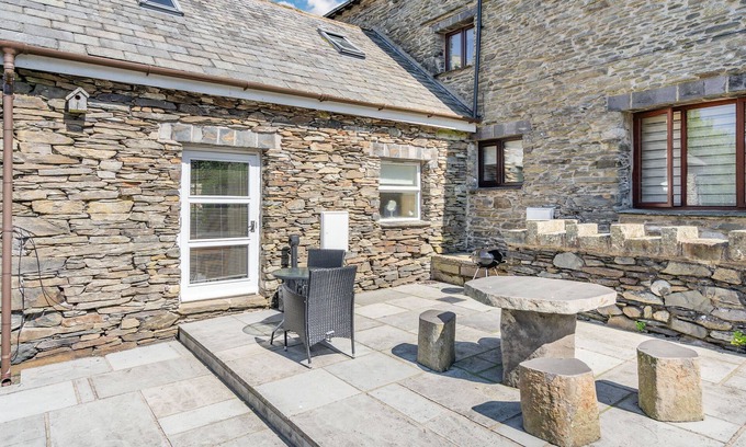 Newland Near Ulverston Cottage | Thimble Cottage