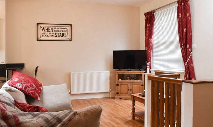 Harwich Cottage | This apartment is ideally located in the conservation area of Old Harwich.