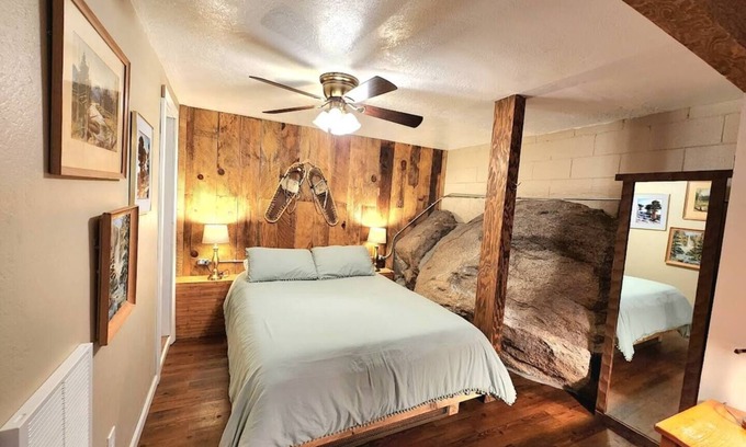 Dora Belle Apartment | This fourplex is a 0 bedroom(s), 1 bathrooms, located in Shaver Lake, CA.