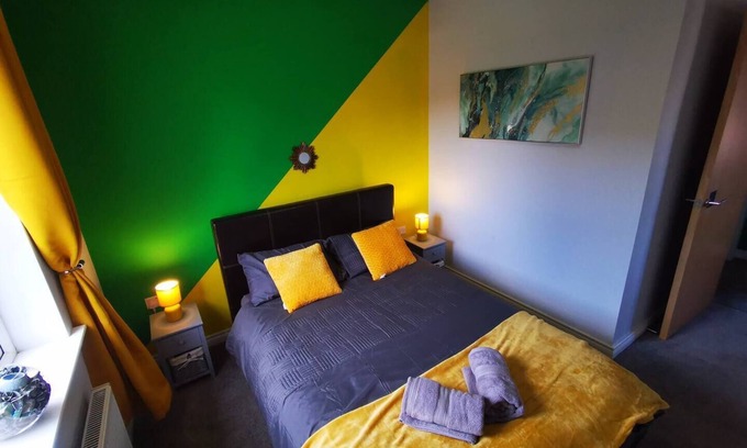 Belfast City Centre House | This house is a 3 bedroom(s), 1 bathrooms, located in Belfast, Northern Ireland.