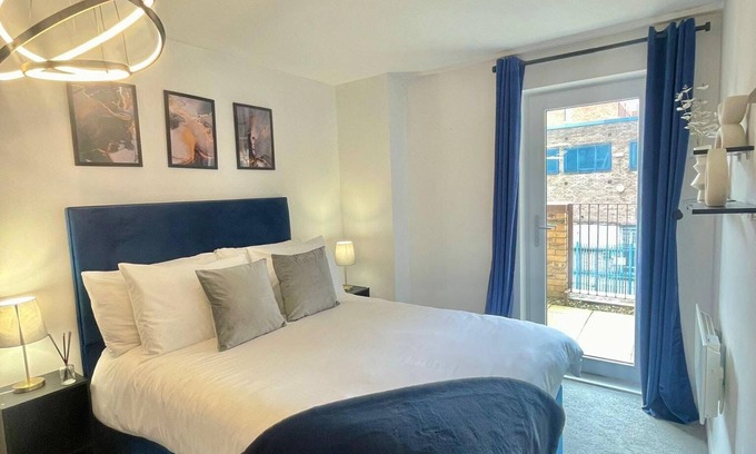 Salford Apartment | This property is not active please do not book