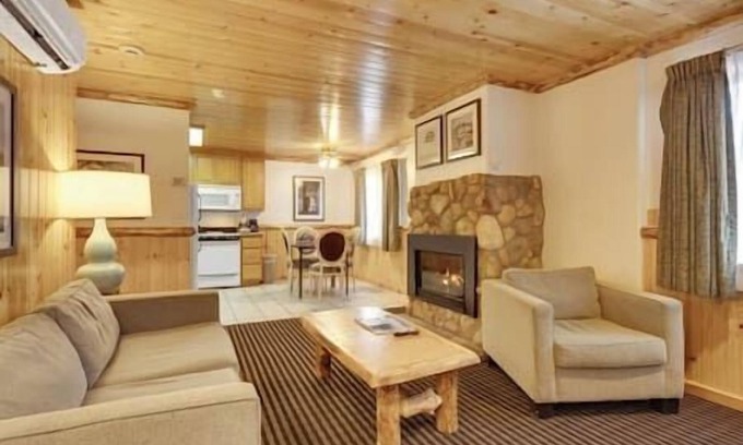 South Lake Tahoe House | This spacious 2 bedroom townhouse in South Lake Tahoe features a king bed