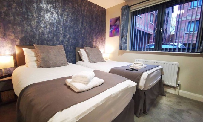 Belfast City Centre Apartment | This unique place has a style all its own