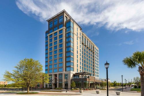 Hitch Village - Fred Wessels Homes Hotel | Thompson Savannah, by Hyatt