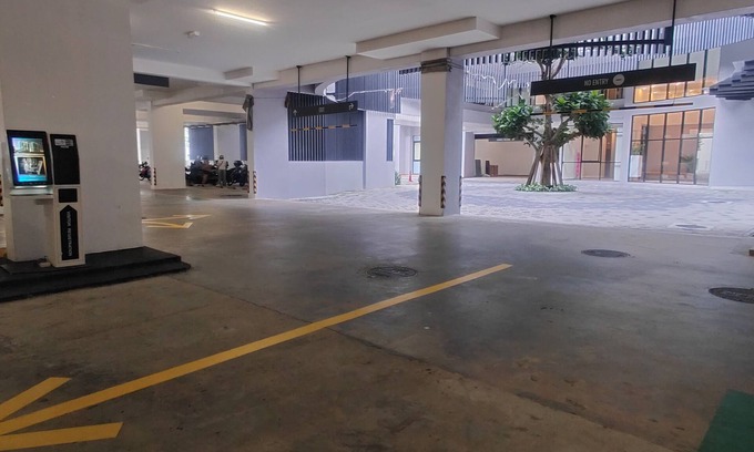 Bukit Indah House | THR1 Cozy Studio with Netflix SKYTREES
