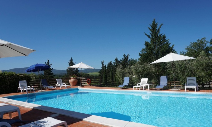 Montecatini Val di Cecina House | Three-room apartment with swimming pool and WIFI