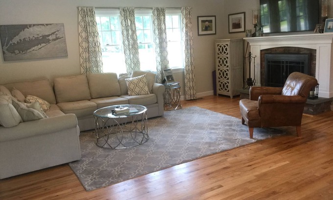 Southold House | Three Bed, Three Bath Home Close to Beaches, Vineyards and Breweries